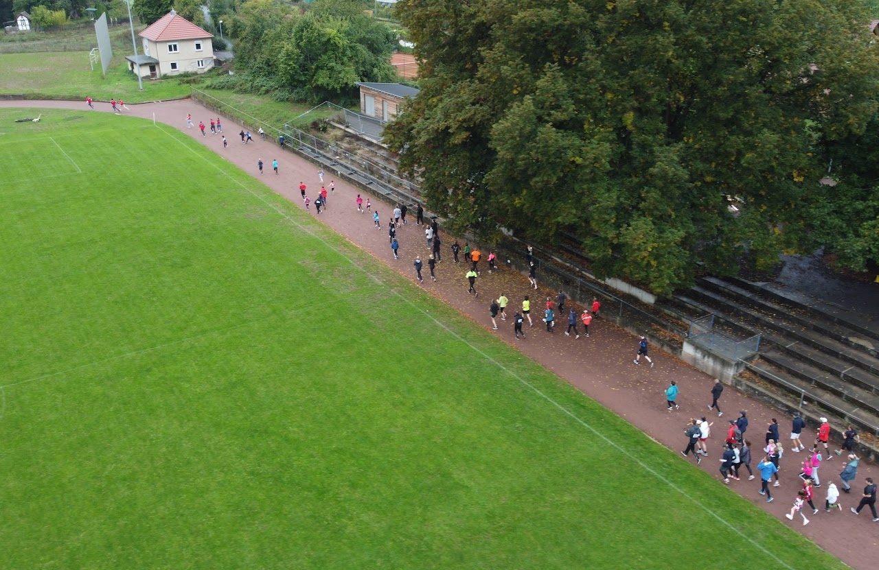 Bild vom 13. Benefizlauf im Jahr 2022. Dies ist das 372. Bild.